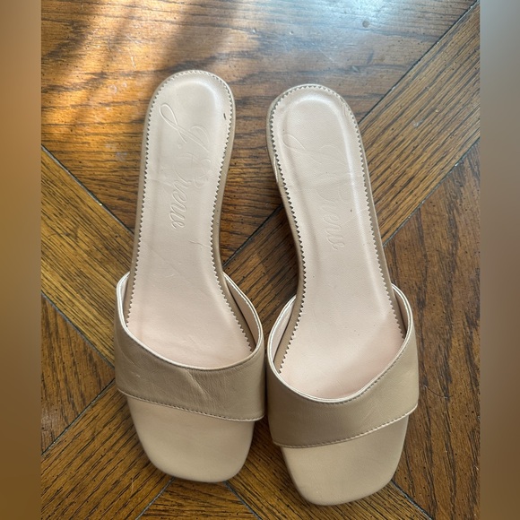 J Crew Almost New Lina Caramel Beige Leather Kitten Heel Slide - Picture 5 of 5